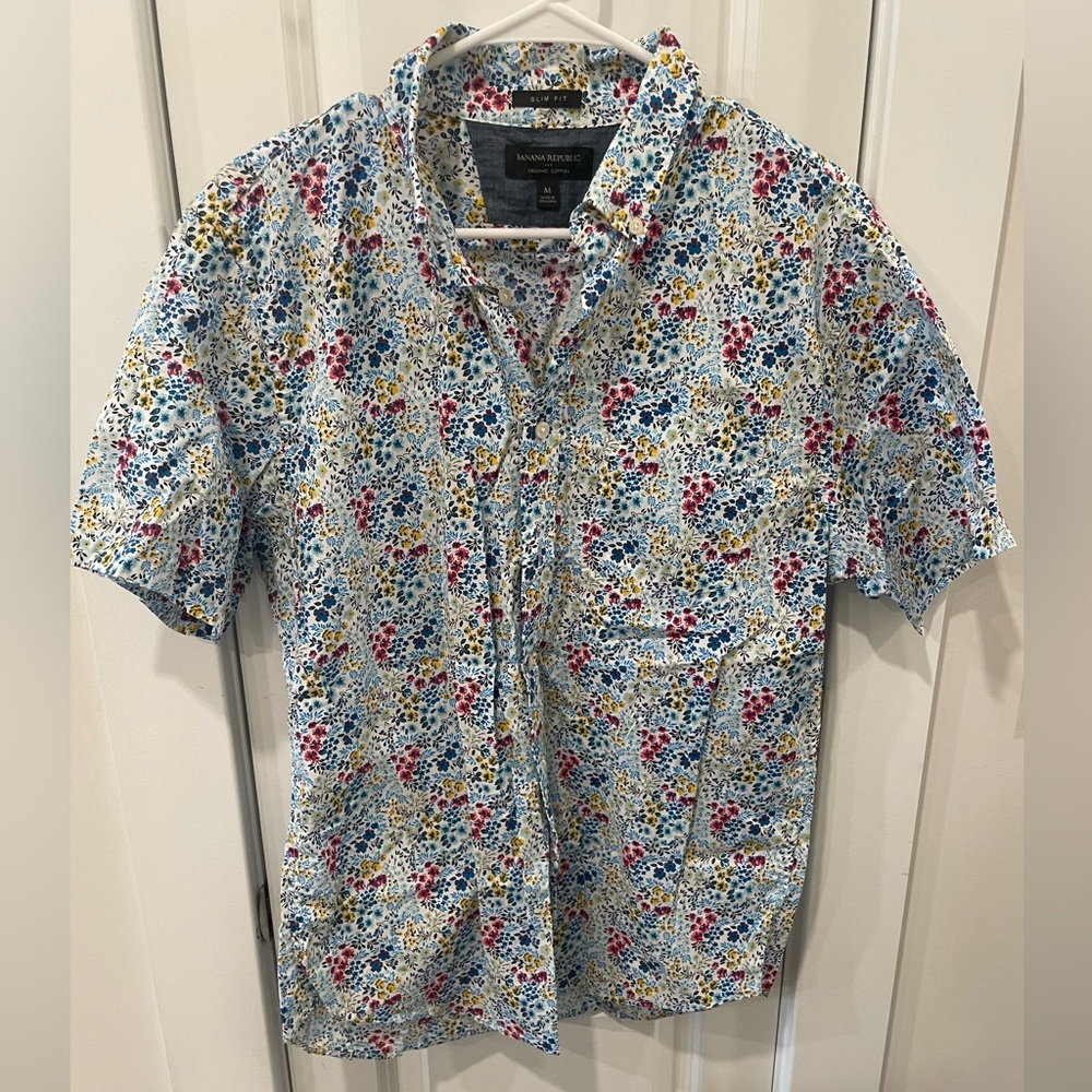 Men’s Banana Republic button-down